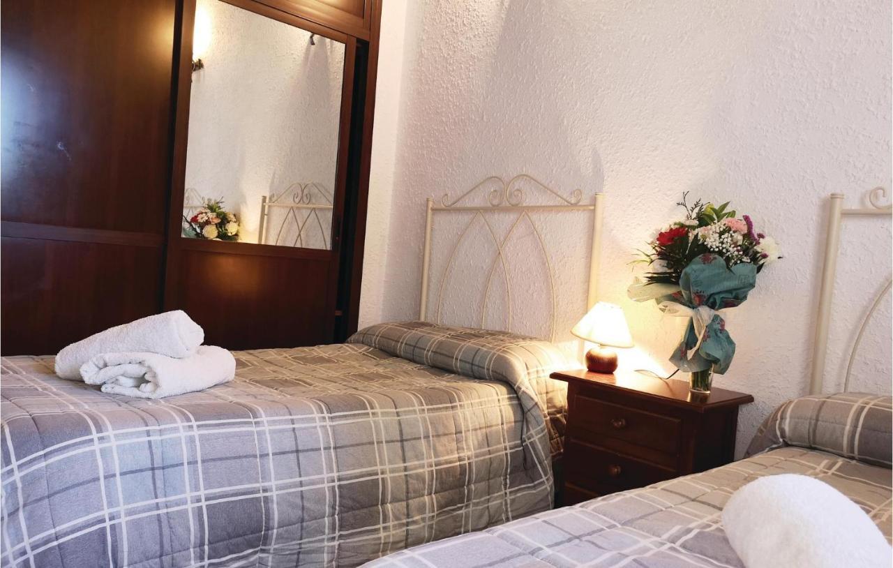 Pet Friendly Home In Olvera With Kitchen Eksteriør bilde